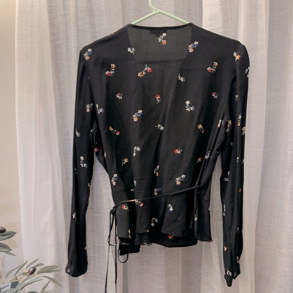 Rails Simone Floral Wrap Blouse Size Large - image 3